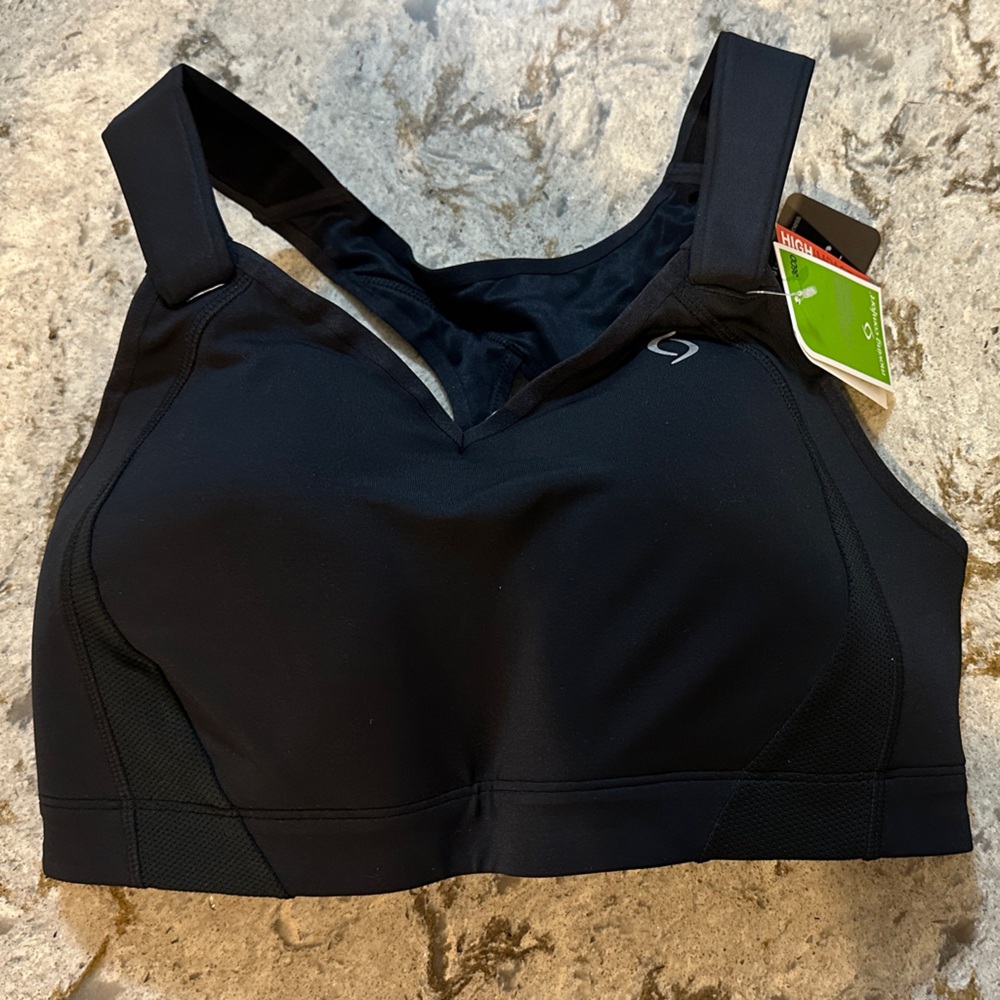 Moving Comfort Black Sports Bra NWT